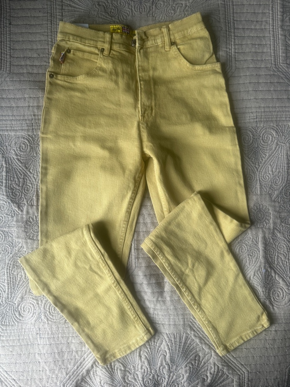 High-Rise Women's Jeans in Pastel Yellow